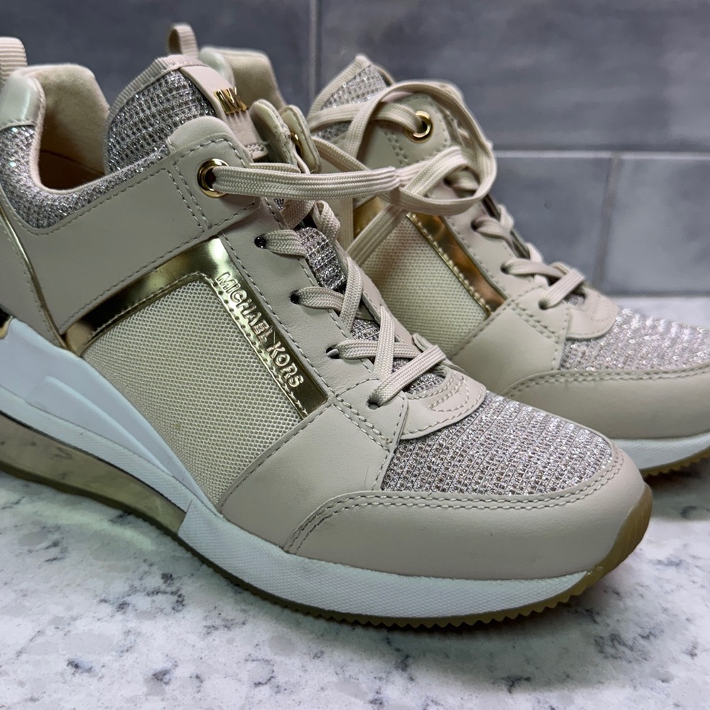 Michael Kors Women's Extreme Georgie  Trainer Sneakers Glitter  SZ 5 Sale 🔥🔥🔥